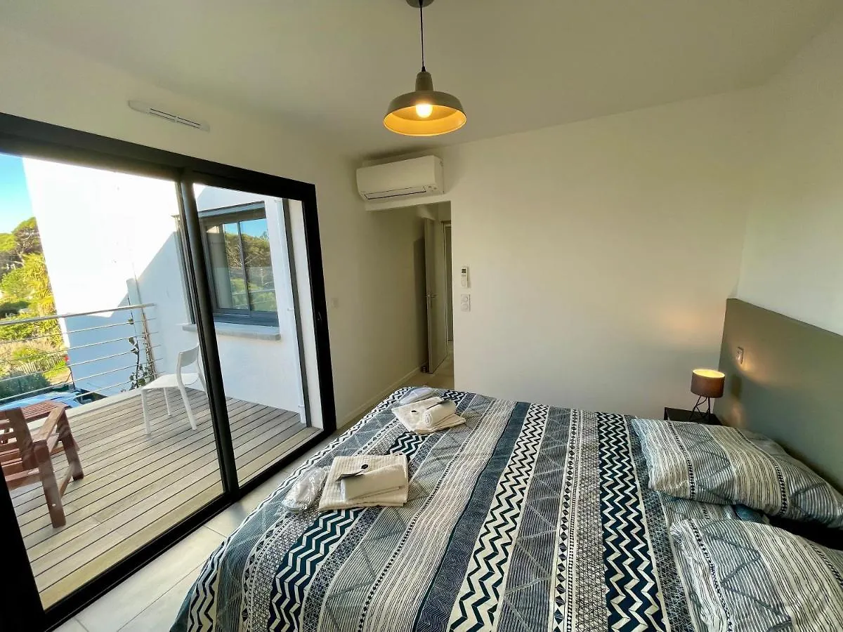 Appartement Luxe Le Levant Hyères 0*,  Francja